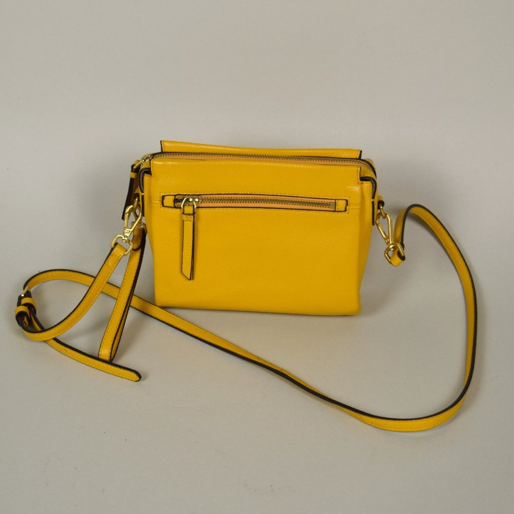 VINCE CAMUTO Yellow Pebbled Leather Crossbody Bag
